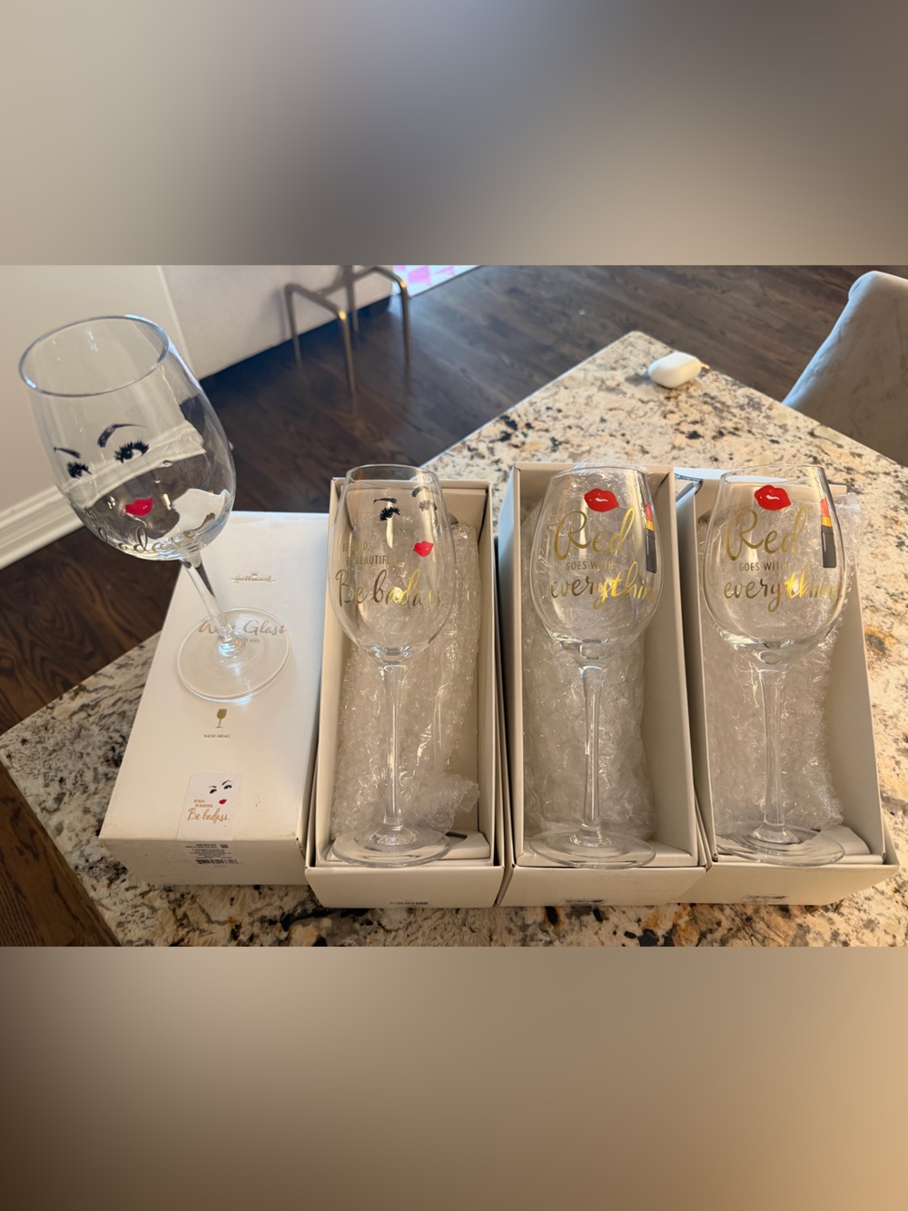 “Be Bold Be Beautiful” Wine Glasses with Face Design (Set of 4)